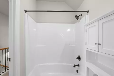 Bath - 2975 Rosewood Dr, Evans, GA 30809 photo 8 of 8