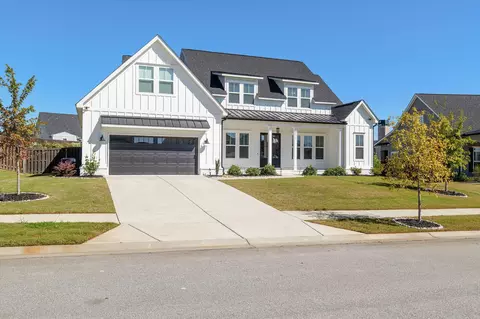 Exterior - 2975 Rosewood Dr, Evans, GA 30809 photo 4 of 16