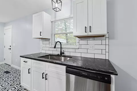 Kitchen - 306 Michael St, Thomson, GA 30824 photo 2 of 3