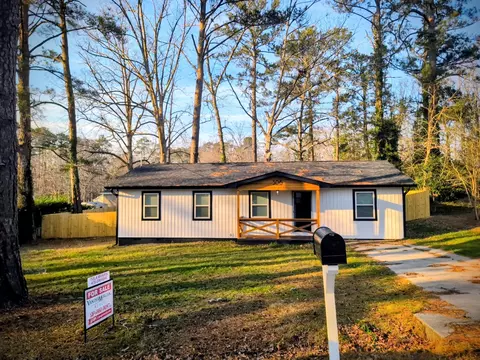 Exterior - 306 Michael St, Thomson, GA 30824 photo 5 of 5