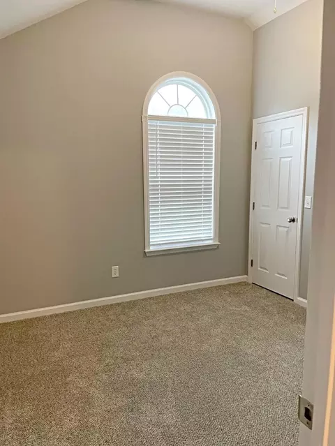 Bedroom - 3217 Hampton Cir, Augusta, GA 30906 photo 4 of 7