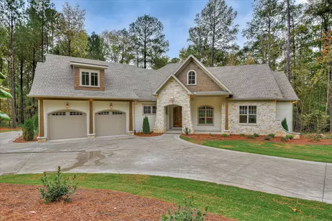 201 Faveran Ln, Mccormick, SC 29835