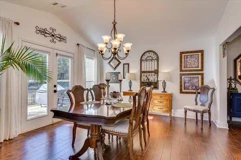 Dining - 262 Brassie Dr, Mccormick, SC 29835 photo 2 of 5