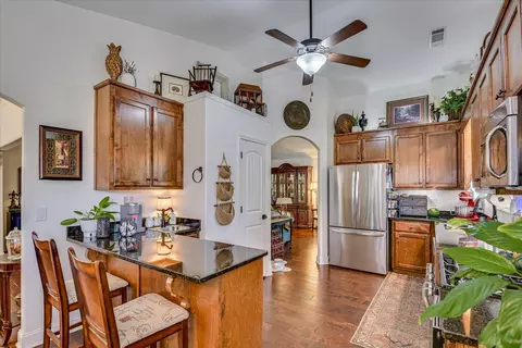Kitchen - 262 Brassie Dr, Mccormick, SC 29835 photo 2 of 4