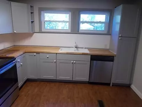 Kitchen - 3372 Beaver Dr, Augusta, GA 30909 photo 3 of 3
