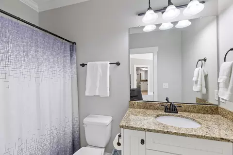 Bath - 603 Altamaha Cir, Evans, GA 30809 photo 5 of 6