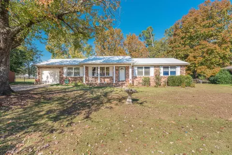 410 Heathwood Dr, Aiken, SC 29803