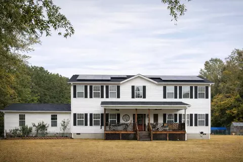 106 Heddy Rd, Greenwood, SC 29646