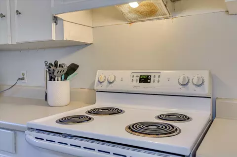 Kitchen - 1611 Pendleton Rd, Augusta, GA 30904 photo 3 of 6