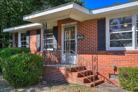 Exterior - 1611 Pendleton Rd, Augusta, GA 30904 photo 2 of 6