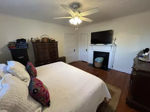 Bedroom - 116 Lee St, Thomson, GA 30824 photo 2 of 4