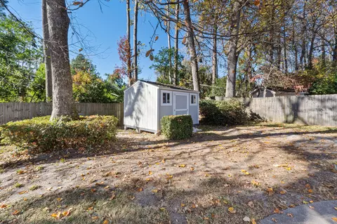 Exterior - 2208 Pleasant Dr, Augusta, GA 30907 photo 7 of 8