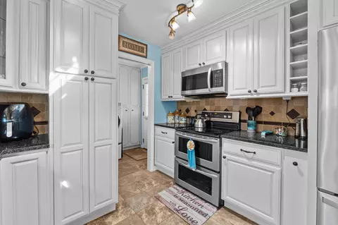 Kitchen - 2208 Pleasant Dr, Augusta, GA 30907 photo 1 of 5