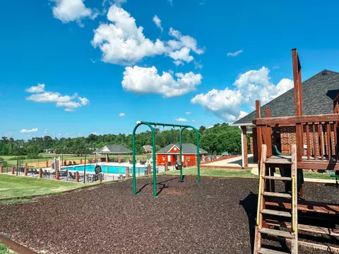 Exterior - 992 Windmill Pkwy, Evans, GA 30809 photo 10 of 12