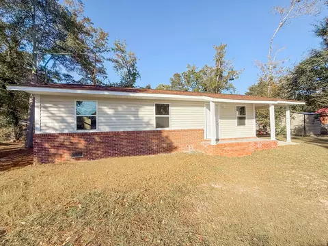 319 Brown Ave, Millen, GA 30442
