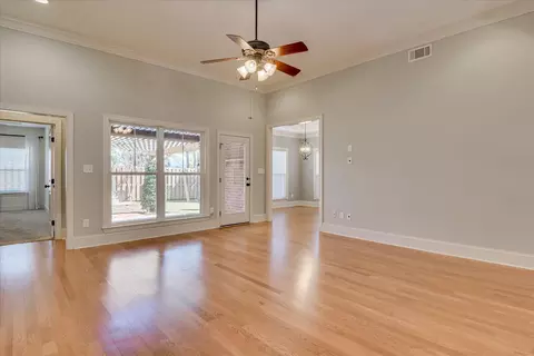 Living - 1009 Barrett Dr, Evans, GA 30809 photo 1 of 4