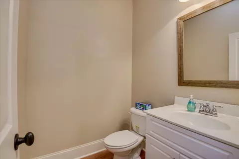 Bath - 1009 Barrett Dr, Evans, GA 30809 photo 1 of 6