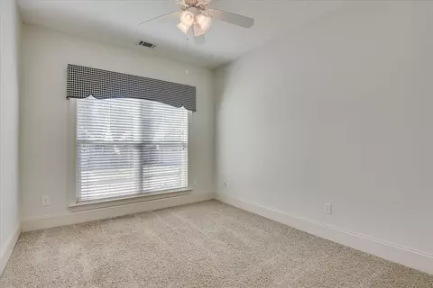 Bedroom - 1009 Barrett Dr, Evans, GA 30809 photo 6 of 10