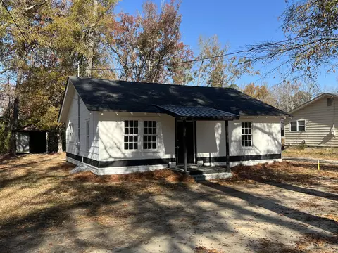 416 Forrest Clary Dr, Thomson, GA 30824