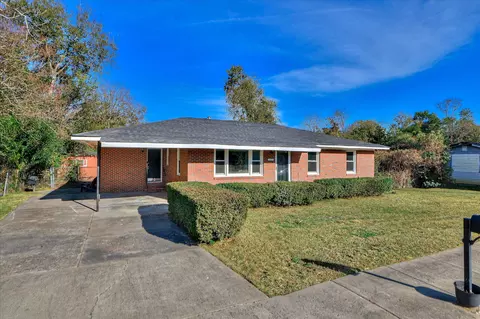 Exterior - 1021 7th Ave, Augusta, GA 30901 photo 3 of 6