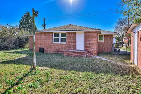 Exterior - 1021 7th Ave, Augusta, GA 30901 photo 5 of 6