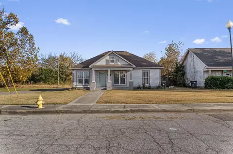 Exterior - 1408 Holley St, Augusta, GA 30901 photo 2 of 4