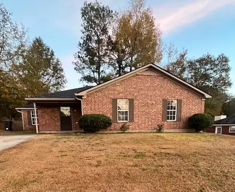 3332 Saddlebrook Dr, Hephzibah, GA 30815