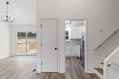 Entry Way - 4116 Dunes Dr, Evans, GA 30809 photo 1 of 3