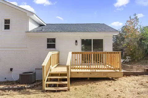 Exterior - 4116 Dunes Dr, Evans, GA 30809 photo 7 of 10