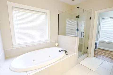 Bath - 4213 Blue Heron Ln, Evans, GA 30809 photo 3 of 5