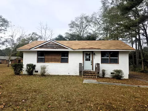 865 Clements St, Thomson, GA 30824