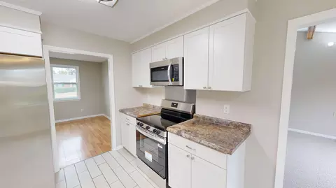 Kitchen - 3907 Willowood Rd, Augusta, GA 30907 photo 3 of 4