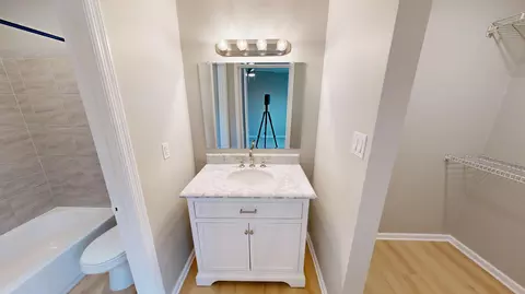 Bath - 3907 Willowood Rd, Augusta, GA 30907 photo 2 of 4