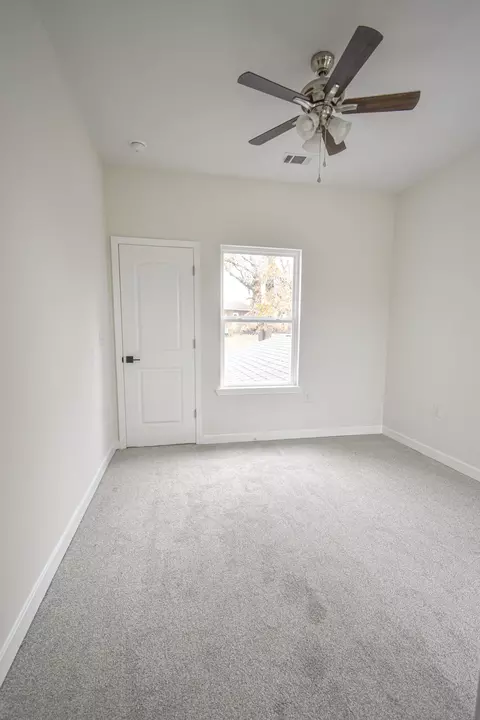 Bedroom - 2239 Windsor Spring Rd, Augusta, GA 30906 photo 9 of 9