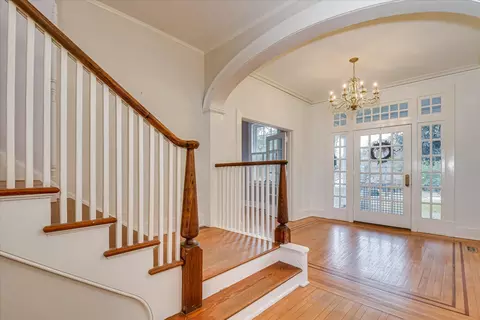 Entry Way - 2409 Central Ave, Augusta, GA 30904 photo 5 of 12