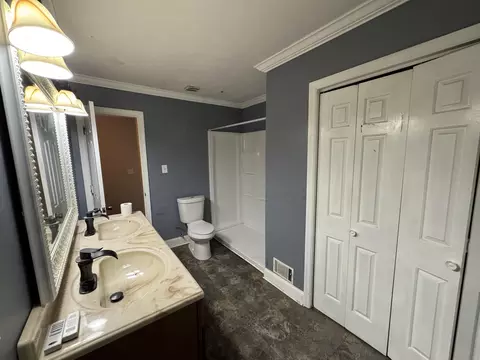 Bath - 455 Bristol Rd, Martinez, GA 30907 photo 2 of 4
