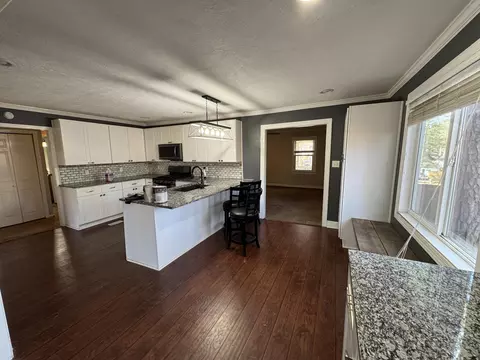 Kitchen - 455 Bristol Rd, Martinez, GA 30907 photo 2 of 3