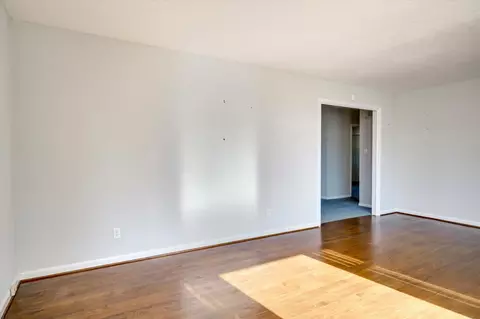 Living - 3203 West Ct, Augusta, GA 30907 photo 4 of 6