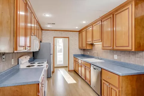 Kitchen - 3203 West Ct, Augusta, GA 30907 photo 1 of 2