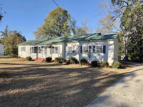 817 Screven St, Sardis, GA 30456