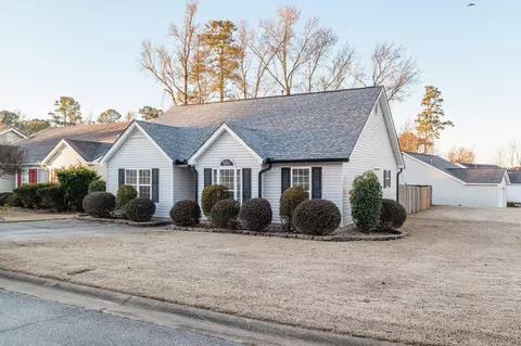 Exterior - 630 Devon Rd, Grovetown, GA 30813 photo 3 of 8