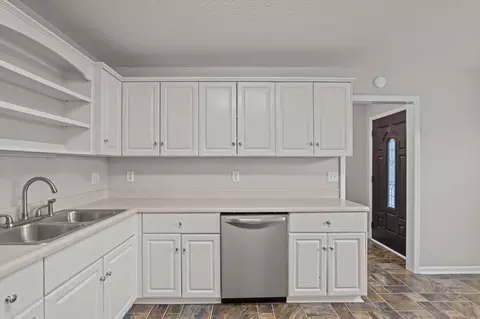 Kitchen - 630 Devon Rd, Grovetown, GA 30813 photo 3 of 4