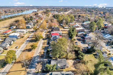 View/Area - 218 Broad St, Augusta, GA 30901 photo 9 of 11