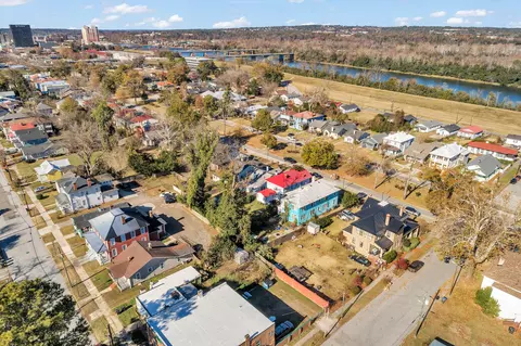 View/Area - 218 Broad St, Augusta, GA 30901 photo 6 of 11