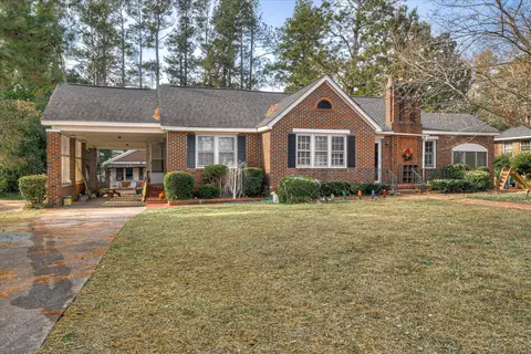 511 Victory Dr, Waynesboro, GA 30830