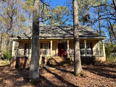 322 Sugarcreek Dr, Grovetown, GA 30813