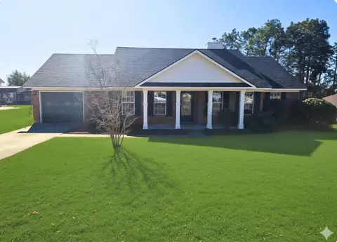 3938 Crest Dr, Hephzibah, GA 30815