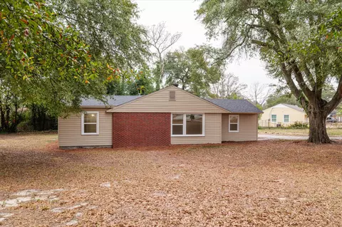 Exterior - 2444 Ridge Rd, Augusta, GA 30906 photo 5 of 16