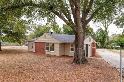 Exterior - 2444 Ridge Rd, Augusta, GA 30906 photo 3 of 16