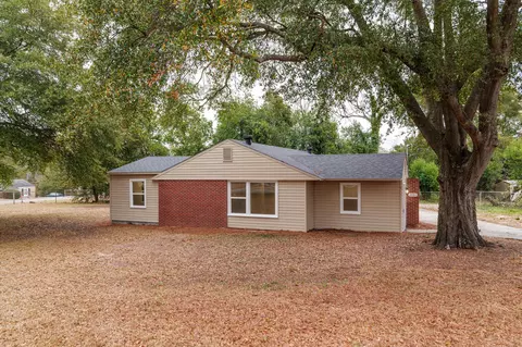 Exterior - 2444 Ridge Rd, Augusta, GA 30906 photo 2 of 16